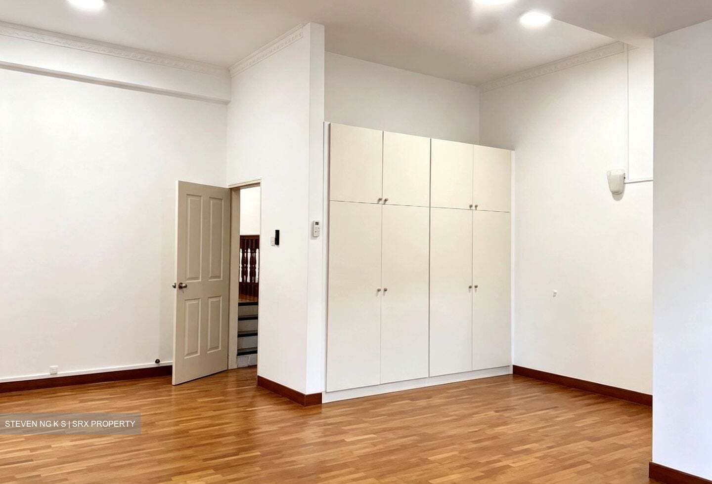 Fernhill Court (D10), Condominium #610370301